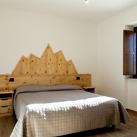 La Villetta Food & Drink Rooms For Rent - No Reception - LʼAquila Exteriör bild