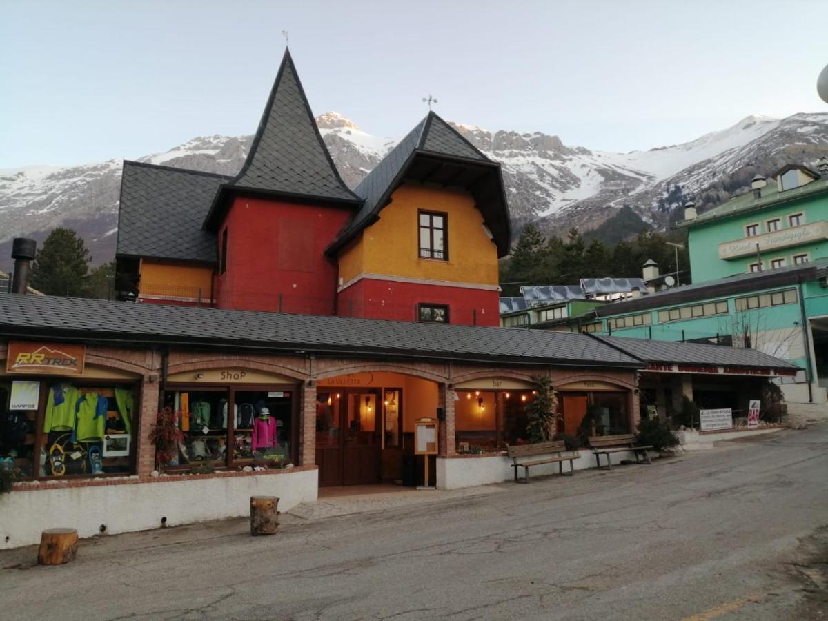 La Villetta Food & Drink Rooms For Rent - No Reception - LʼAquila Exteriör bild