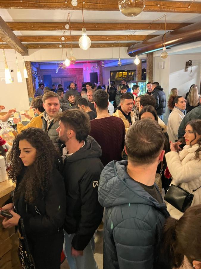 La Villetta Food & Drink Rooms For Rent - No Reception - LʼAquila Exteriör bild